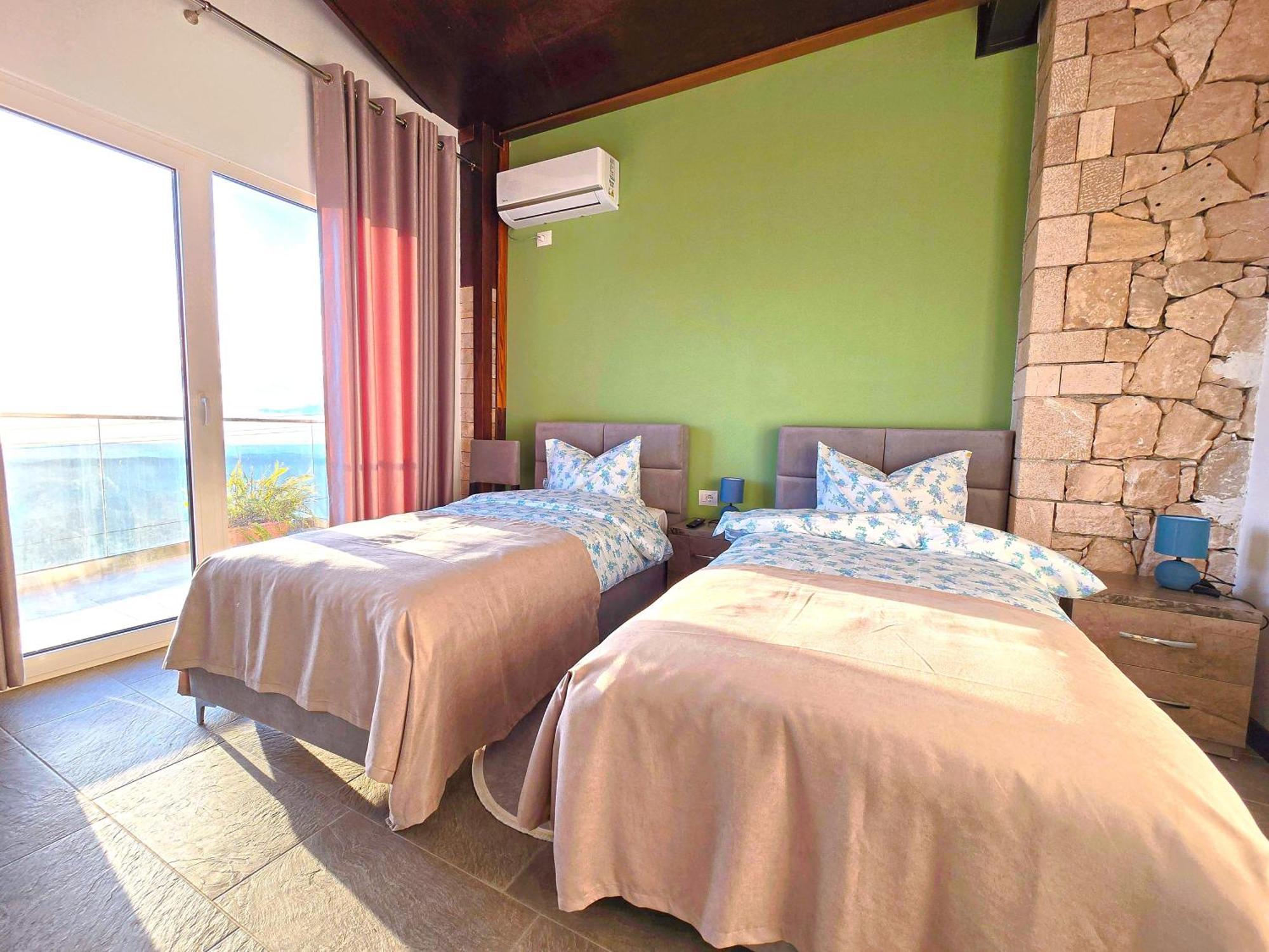 Pamja E Qyteteve Hotel Kruje Ngoại thất bức ảnh