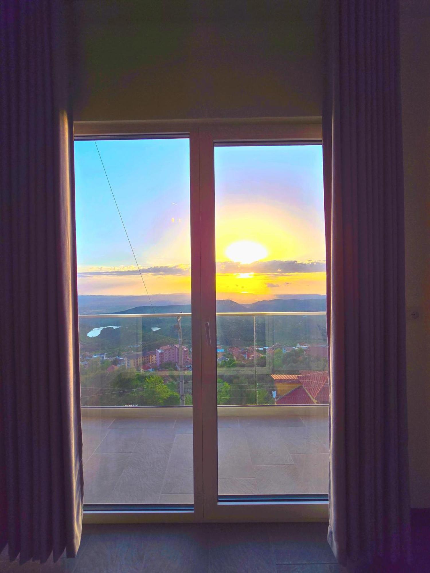 Pamja E Qyteteve Hotel Kruje Ngoại thất bức ảnh